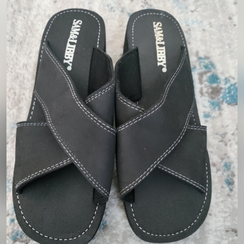 Sam & Libby Platform, Black cross sandal, slip on, New